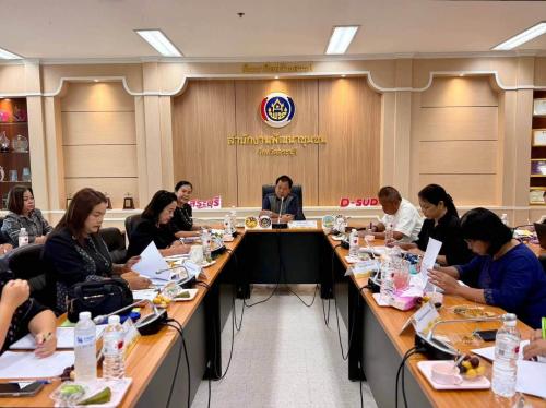  ร่วมประชุมพัฒนาการอำเภอ ขับเคลื่อนนโยบายจังหวัดสู่ชุมชนเข้มแข็ง มุ่งยกระดับเศรษฐกิจฐานรากอย่างยั่งยืน